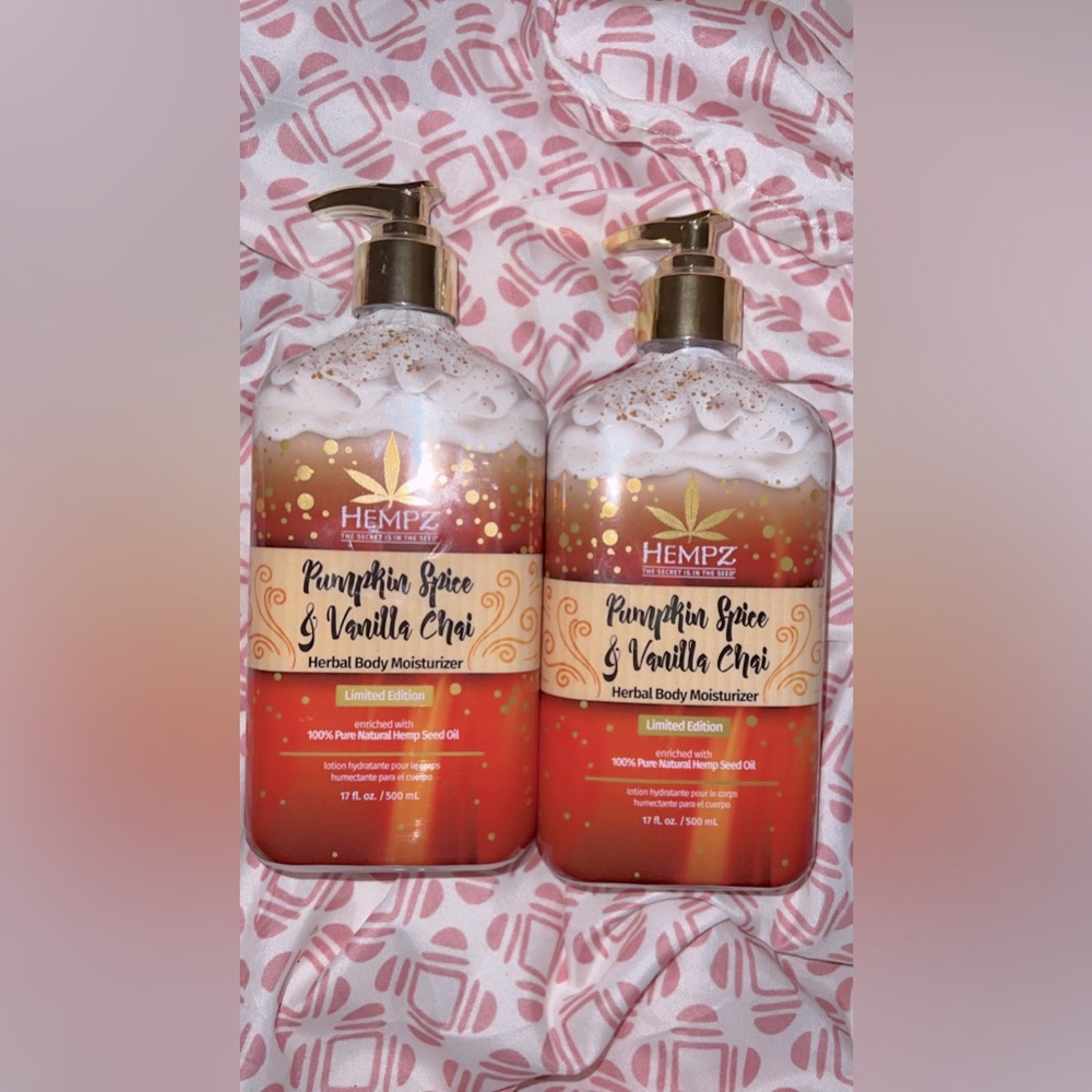 Hempz lotion — 2 pack (BRAND NEW)